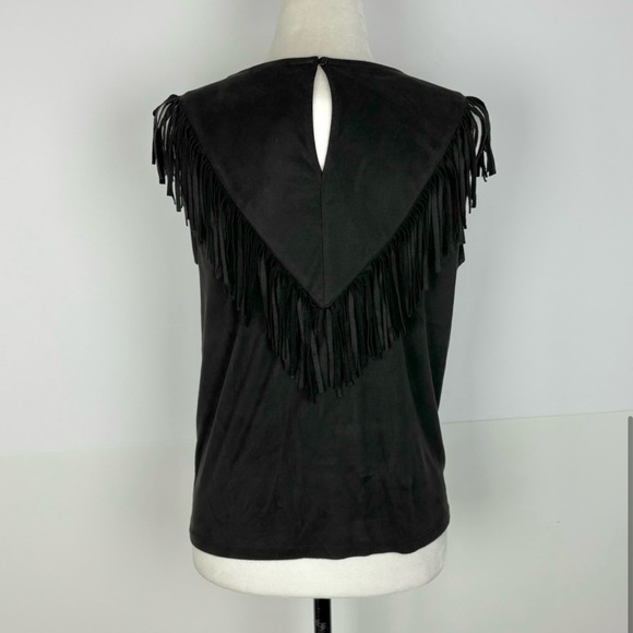 Dynamite black fringe top - Picture 3 of 4
